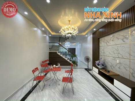 Nhà đẹp tại khu  dân cư THƯ TRUNG VĂN CAO  90M2  oto để trong nhà LH