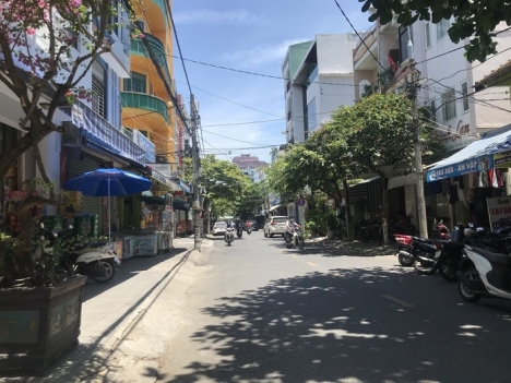 Bán nhà mặt tiền Trần Kế Xương, kinh doanh tốt 20tr