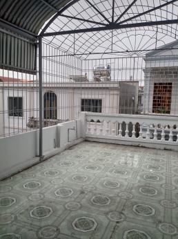 chính chủ gửi bán căn nhà lô góc ở ngõ 263 lạch tray đằng giang ngô quyền 
LH