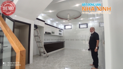 N113 CĂN NHÀ SIÊU ĐẸP 2 MẶT NGÕ,      ôtô vào nhà  tại Ngô Gia Tự 
 LH