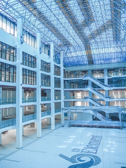 6th Element là tổ hợp trung tâm thương mại, văn phòng và căn hộ cao cấp nằm tại ô đất 017HH1 khu đô