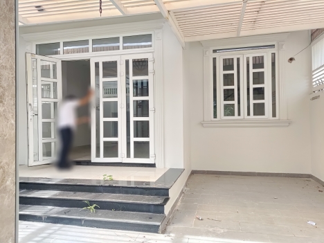 Biệt Thự Hiện Đại 7x24m, KDC SAVIMEX, P.PHÚ THUẬN, QUẬN 7