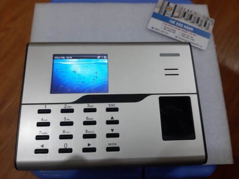 MÁY CHẤM CÔNG RONALD JACK UA890 Wifi