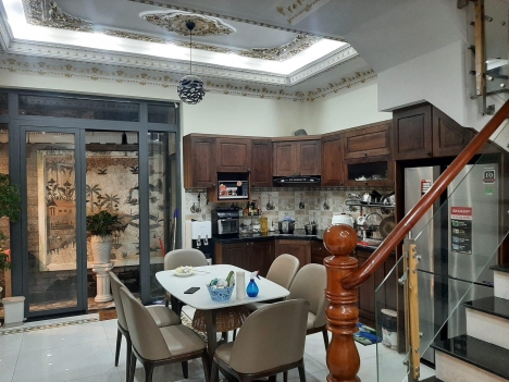 NHÀ MỚI 4 TẦNG, XE HƠI ĐỖ CỬA, NỘI THẤT CAO CẤP, HUỲNH TẤN PHÁT QUẬN 7, CHỈ7 TỶ2