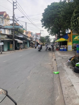 nhà đường Tên Lửa nhỏ dt 4,5x16m nở hậu 5m 3,5 tấm 12,3 tỷ cần bán gấp