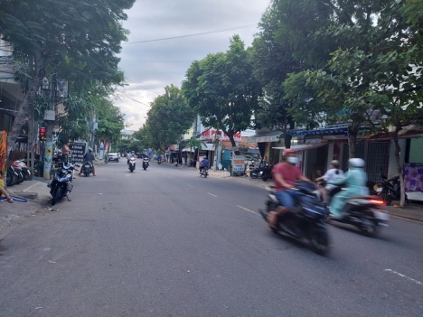 Bán nhà mặt tiền Dũng Sĩ Thanh Khê kinh doanh buôn bán sầm uất