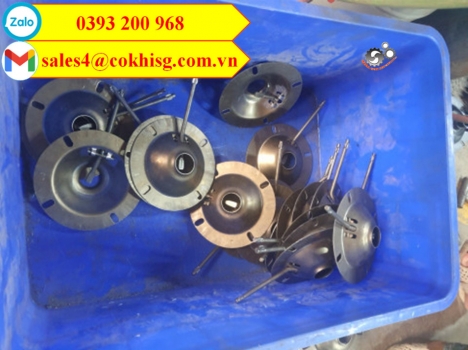 Đế gắn ty hơi ghế văn phòng