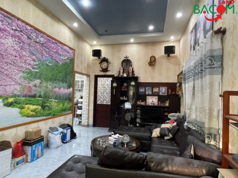 Bán nhà 2 mặt tiền đường xe hơi nội ô Biên Hoà (p. Quang Vinh), 140m2, 100% thổ cư