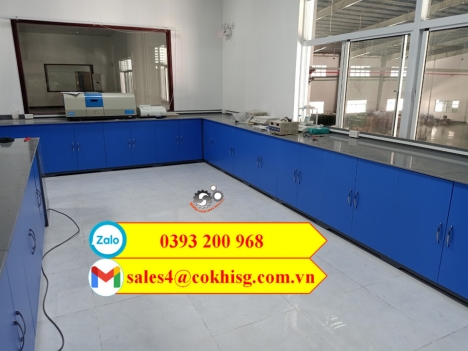Bàn thí nghiệm áp tường