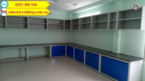 Bàn thí nghiệm áp tường