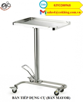 Bàn ăn di động cho bệnh nhân
