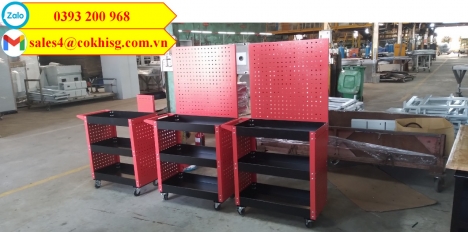 Xe đẩy dụng cụ đồ nghề có vách và bảng treo dụng cụ