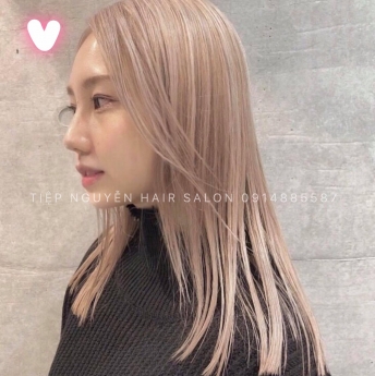 Uốn sóng lơi ngang lưng, kiểu tóc mang đến vẻ đẹp trẻ trung mà hiện đại - Tiệp Nguyễn Hair Salon