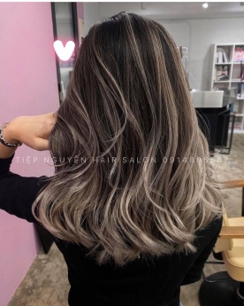 Những kiểu tóc sóng lơi đang dẫn đầu xu hướng hiện nay - Tiệp Nguyễn Hair Salon
