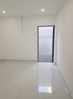 Bán nhà me lửng đúc Nguyễn Công Hoan, mới xây xong vào ở ngay