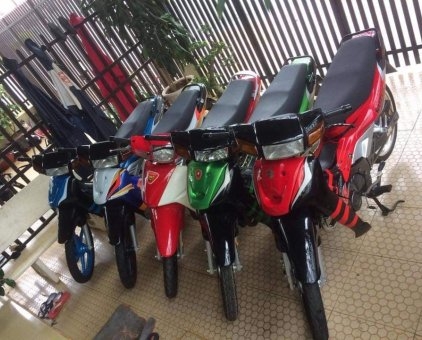 Thanh lý suzuki RGV 120 xì po đủ màu mới 100% nhập khẩu hải quan giá rẻ SĐT: 0899509815