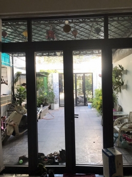 Bán nhà mặt tiền Nguyễn Công Hoan 2 tầng kinh doanh tốt