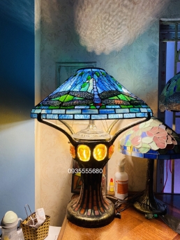 Giao lưu đôi đèn hai thân chuồn nón đa sắc