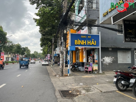 BÁN NHÀ VỊ TRÍ ĐẸP P. TÂN TIẾN - BIÊN HÒA