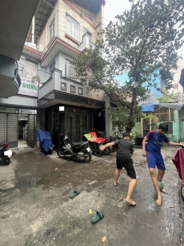 Bán Gấp HXH Huỳnh Văn Chính, Tân Phú, 70m2, Giáp Quận Tân Bình, Chỉ Hơn 4 Tỷ