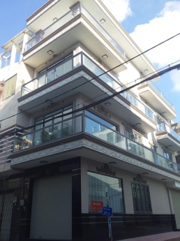 căn góc cho thuê đường 21 kế bên chợ dt 4,5x20m 3,5 tấm 25tr/th