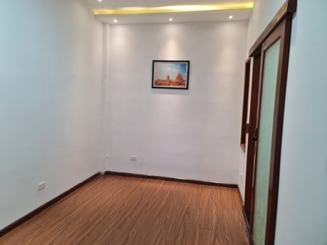 Bán nhà 2 tầng Đỗ Quang thông Nguyễn Hoàng TTTP Đà Nẵng