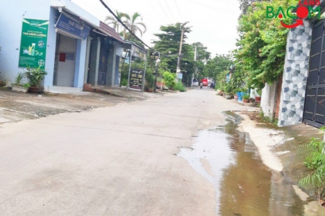 Bán nhà 1 trệt 2 lầu Biên Hòa, SHR thổ cư 100%