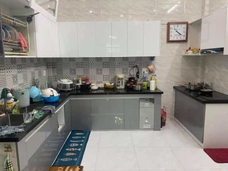 Bán nhà 3 tầng mặt tiền Trần Quang Khải, có 7 phòng trọ kinh doanh tốt