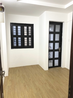 Cho thuê nhà 3 lầu 1 sân thượng hẻm Nguyễn Thiện Thuật Q3