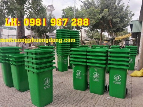 Giá thùng rác nhựa 240 lít bao nhiêu