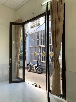 Bán nhà 2 mặt kiệt  ô tô Núi Thành