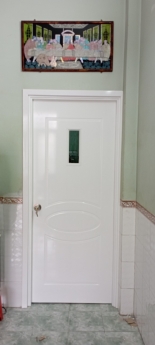 Cửa nhựa gỗ composite thực tế | Tại công trình ở tp.hcm