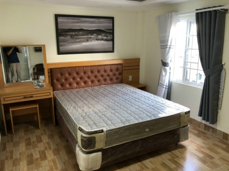 CẦN BÁN NHÀ MẶT TIỀN ĐƯỜNG CỔ LOA