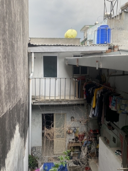 Nhà thuê Phạm Hùng Quận 8 22m2 2 tầng hẻm xe hơi giá 4 triệu.