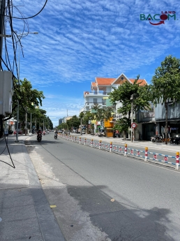 Giảm mạnh, nhà  lầu SHR thổ cư đường ô tô 5,6*13,5 (P. Trung Dũng) chỉ 2,9 tỉ