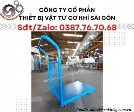 Xe đẩy hàng