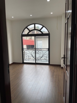 BÁN NHÀ PHỐ SÀI ĐỒNG  DT 75M2X 4 TẦNG  GIÁ : NHỈNH 4 TỶ