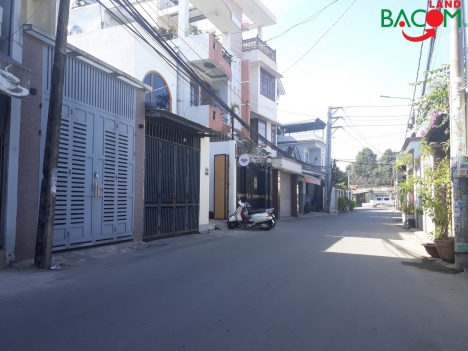 Chỉ 12,9 tỷ TL.Bán Đất Biệt Thự (Lô Góc 2 Mặt Tiền) Tặng Nhà C4,dt: 250m2, SHR Thổ Cư