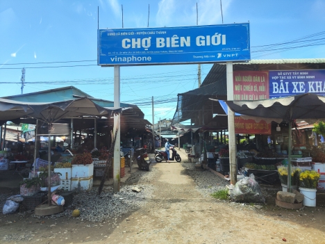 Bán 02 lô đất nền Châu Thành-Tây Ninh giả rẻ chỉ 430tr 140m2 full tc sổ hồng cc