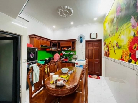 Tôi cần bán nhà Nguyễn Hữu Thọ, Hải Châu, 61m2, ô tô đỗ cửa, 3,75 tỷ