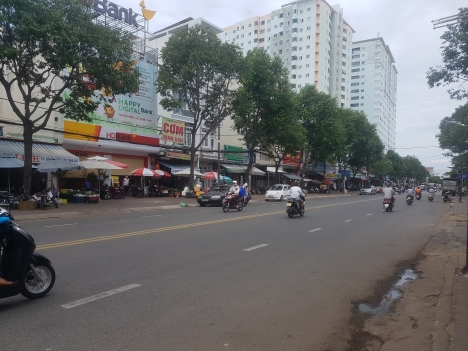 Cho thuê nhà mặt tiền 1 trệt 2 lầu đường nam kỳ khởi nghĩa, tp.vũng tàu