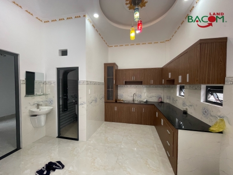 Bán Gấp nhà 1T1L , SHR, thổ cư, oto P. Tân Hạnh chỉ 2,8 tỉ(TL)