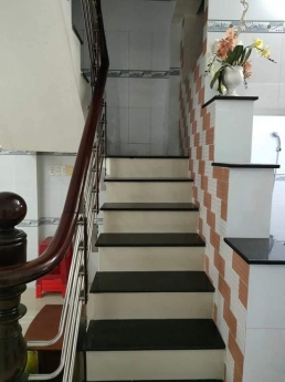 Gia đình cần bán nhà An Lạc Bình Tân 4 tầng BTCT hẻm xe hơi nhỉnh 4 tỷ