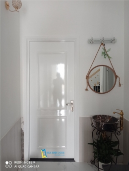 Những lý do nên chọn cửa nhựa composite cho nhà bạn?
