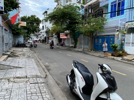 Bán đất mặt tiền đường Cô Bắc Nha Trang.