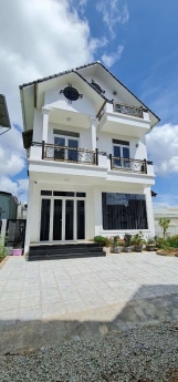 CẦN BÁN GẤP CĂN NHÀ ĐẸP Ở PHỪNG 8 ĐÀ LẠT GIÁ 14,2 TỶ