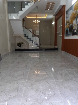 Bán nhà Quận Bình Tân, hẻm rộng, yên tỉnh, trí thức, 6 ty 5