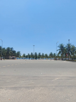 ĐẤT VÀNG - VỊ TRÍ KIM CƯƠNG - XÂY KHÁCH SẠN - NHÀ HÀNG - RA BIỂN 100M