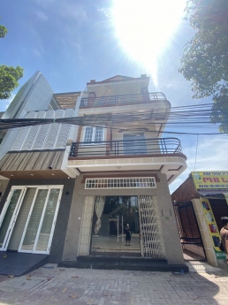 bán nhà mặt tiền đường nguyễn văn cừ p.long toàn tp.bà rịa