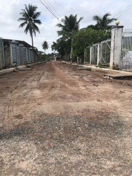BÁN GẤP ĐẤT mặt tiền vị trí ĐẮC ĐỊA kèm NHÀ tại Thành Phố Tây Ninh